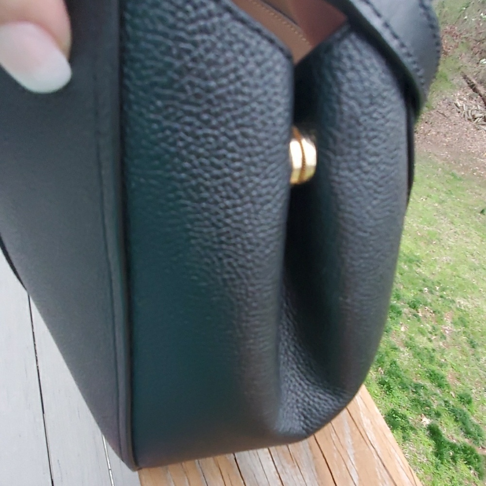 * Like New With Tags * Michael Kors 2 way purse - Picture 4 of 9